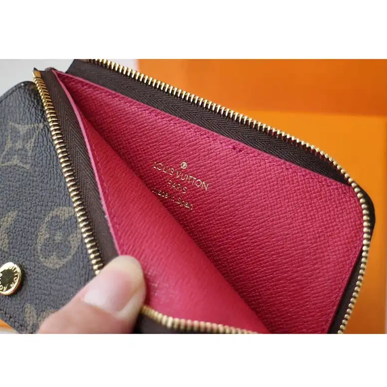Fashionrepsfam ru LV Bags 207B570023 0710